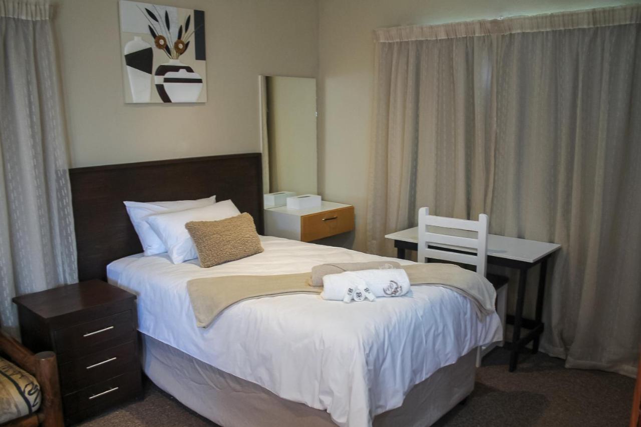 Villa La Sola B&B And Self-Catering ボックスバーグ エクステリア 写真